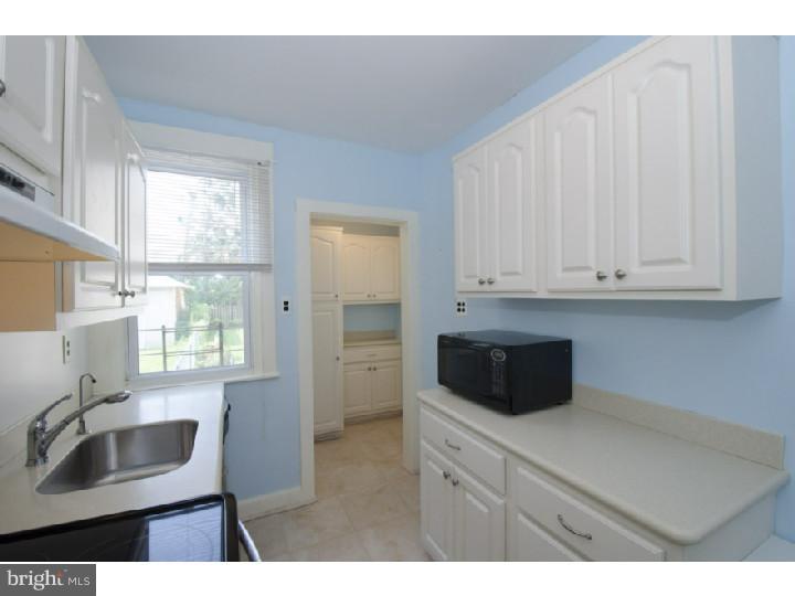 28 Waverly Road Havertown, PA 19083 - Photo 8 of 24 Kitchen