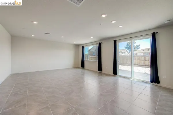 $679,990 | 4050 Kenwood Circle, Oakley, CA 94561