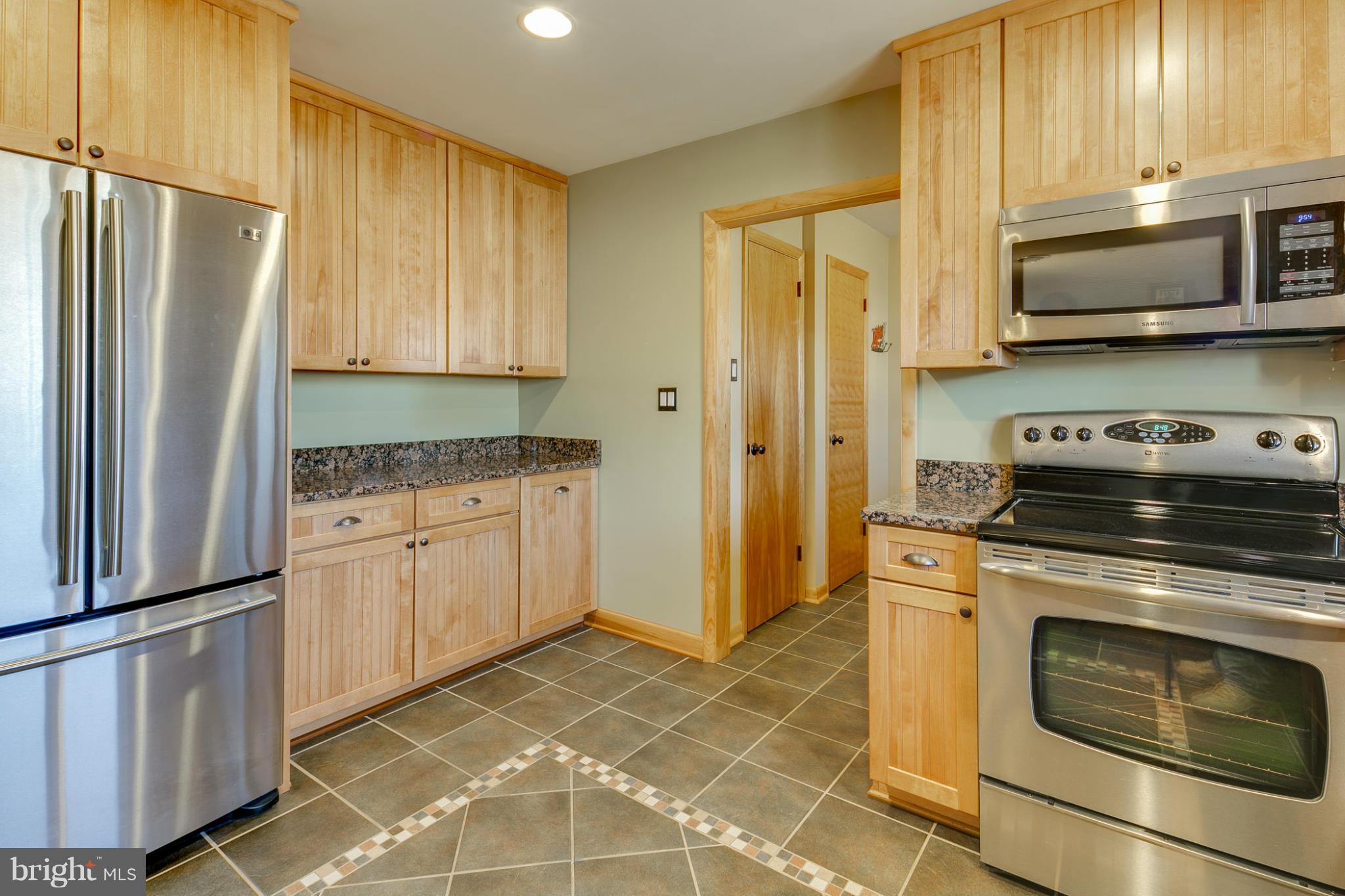 12994 Linden Church Road Clarksville, MD 21029 - Photo 12 of 27 Kitchen