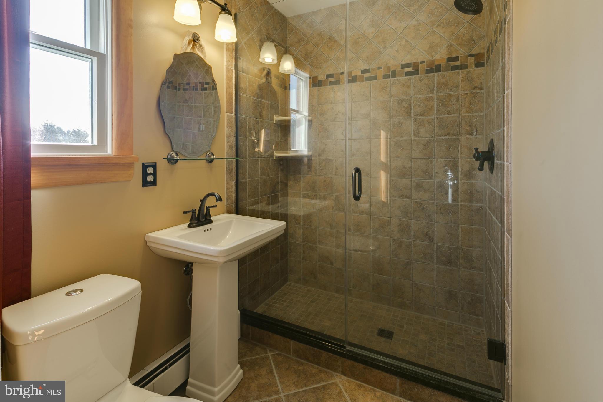 12994 Linden Church Road Clarksville, MD 21029 - Photo 21 of 27 Bath (Master)
