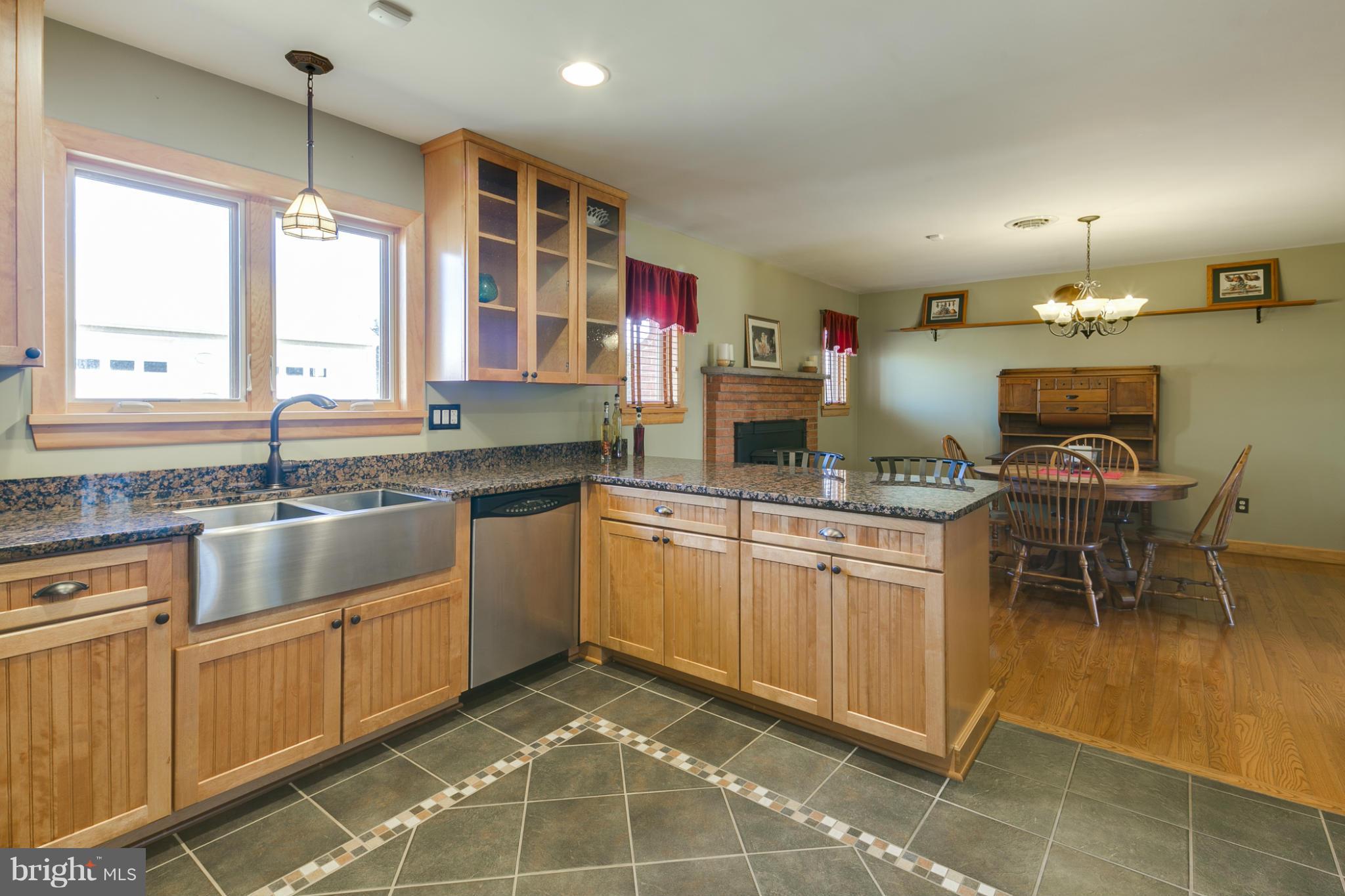 12994 Linden Church Road Clarksville, MD 21029 - Photo 10 of 27 Kitchen