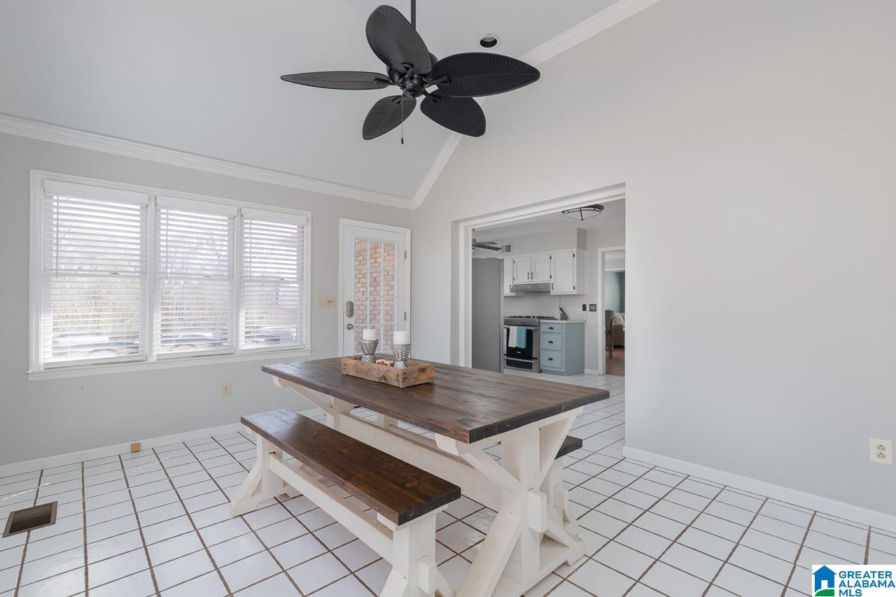 840 Ridgecrest Drive Gardendale, AL 35071 - Photo 13 of 46