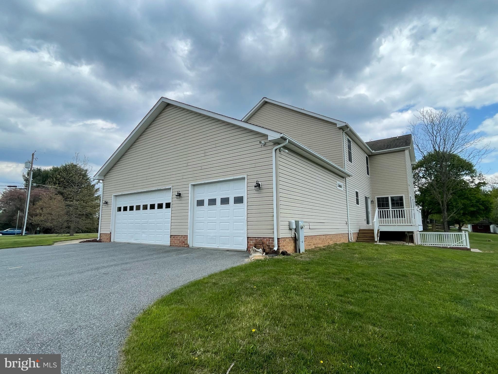 5112 Bushey Road Sykesville, MD 21784 - Photo 2 of 12 Gallery Image 2