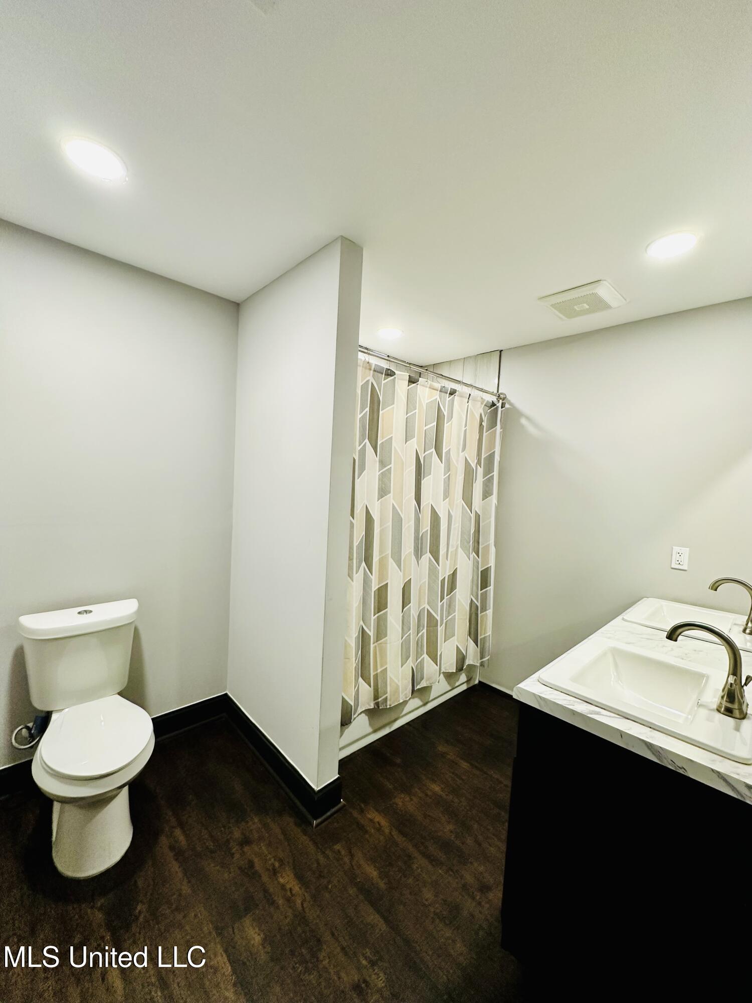 15 Sunset Acres Road Holly Springs, MS 38635 - Photo 9 of 12 IMG_1203