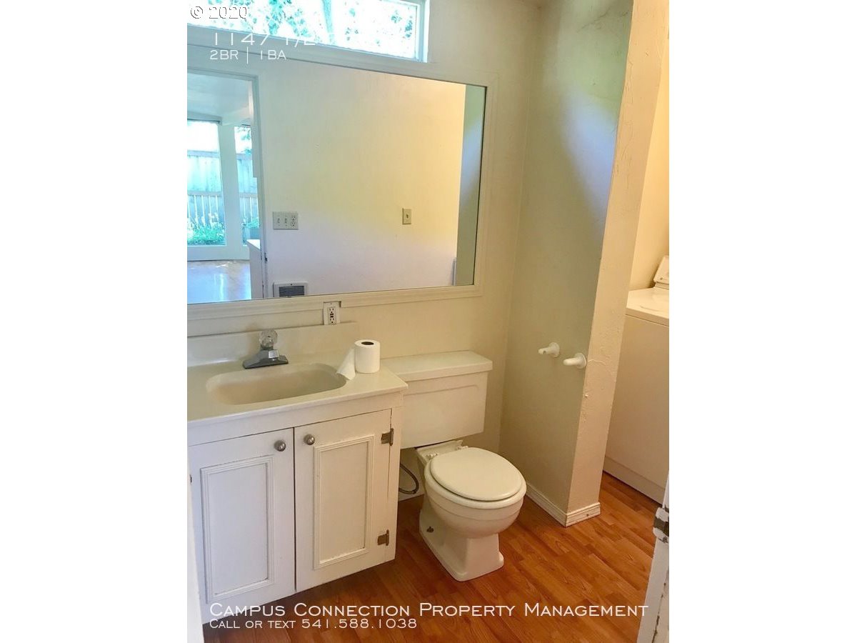 1147 7th Street Springfield, OR 97477 - Photo 28 of 32