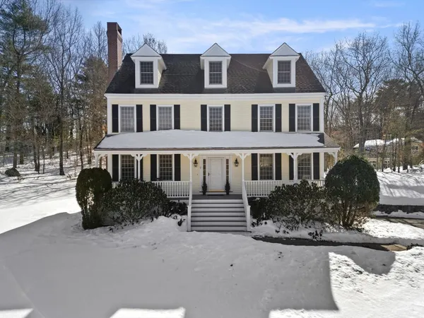 $1,040,000 | 7 Hickory Lane, Ipswich, MA 01938