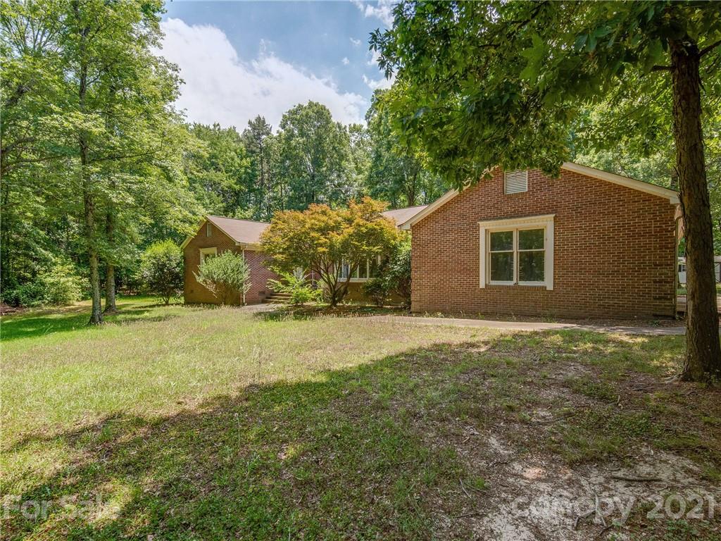 2718 James Hamilton Road Monroe, NC 28110 - Photo 2 of 43 Gallery Image 2