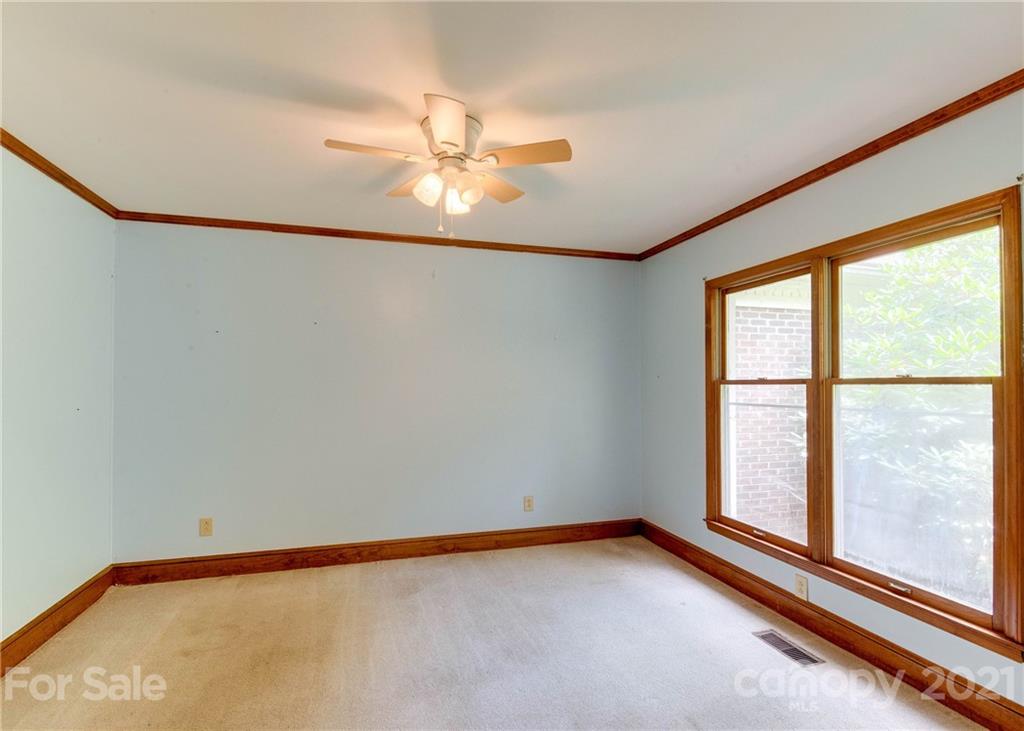 2718 James Hamilton Road Monroe, NC 28110 - Photo 11 of 43 Gallery Image 11