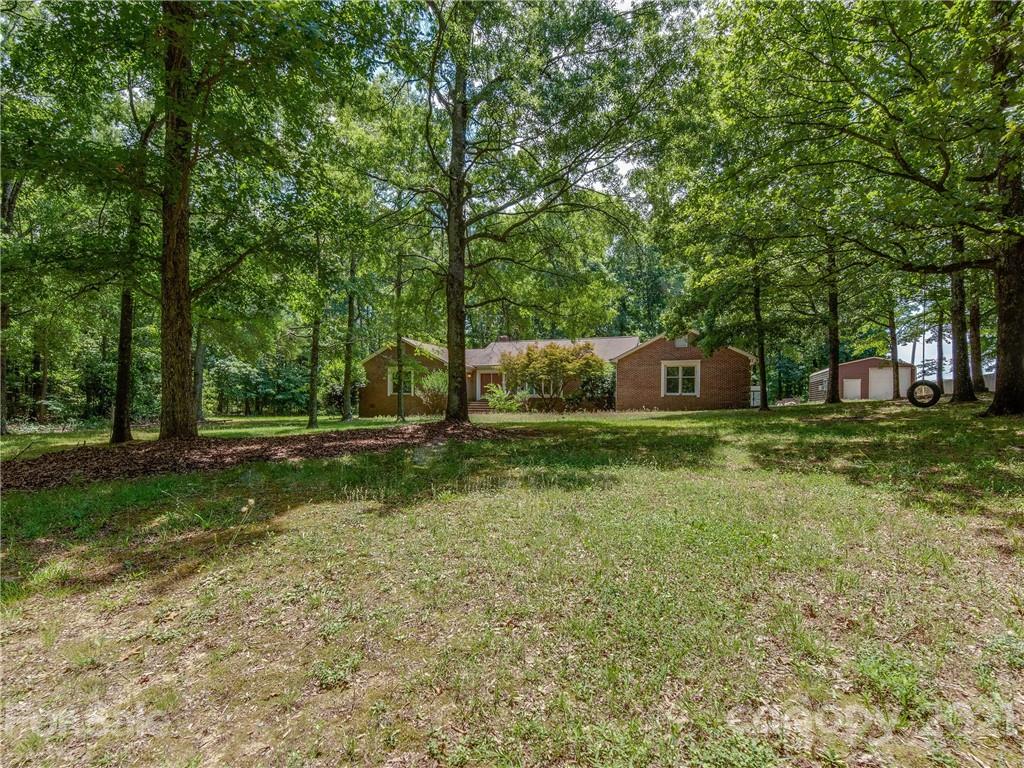 2718 James Hamilton Road Monroe, NC 28110 - Photo 3 of 43 Gallery Image 3