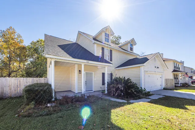 $2,350 | 122 Red Cypress Drive, Goose Creek, SC 29445