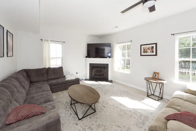 $2,350 | 122 Red Cypress Drive, Goose Creek, SC 29445