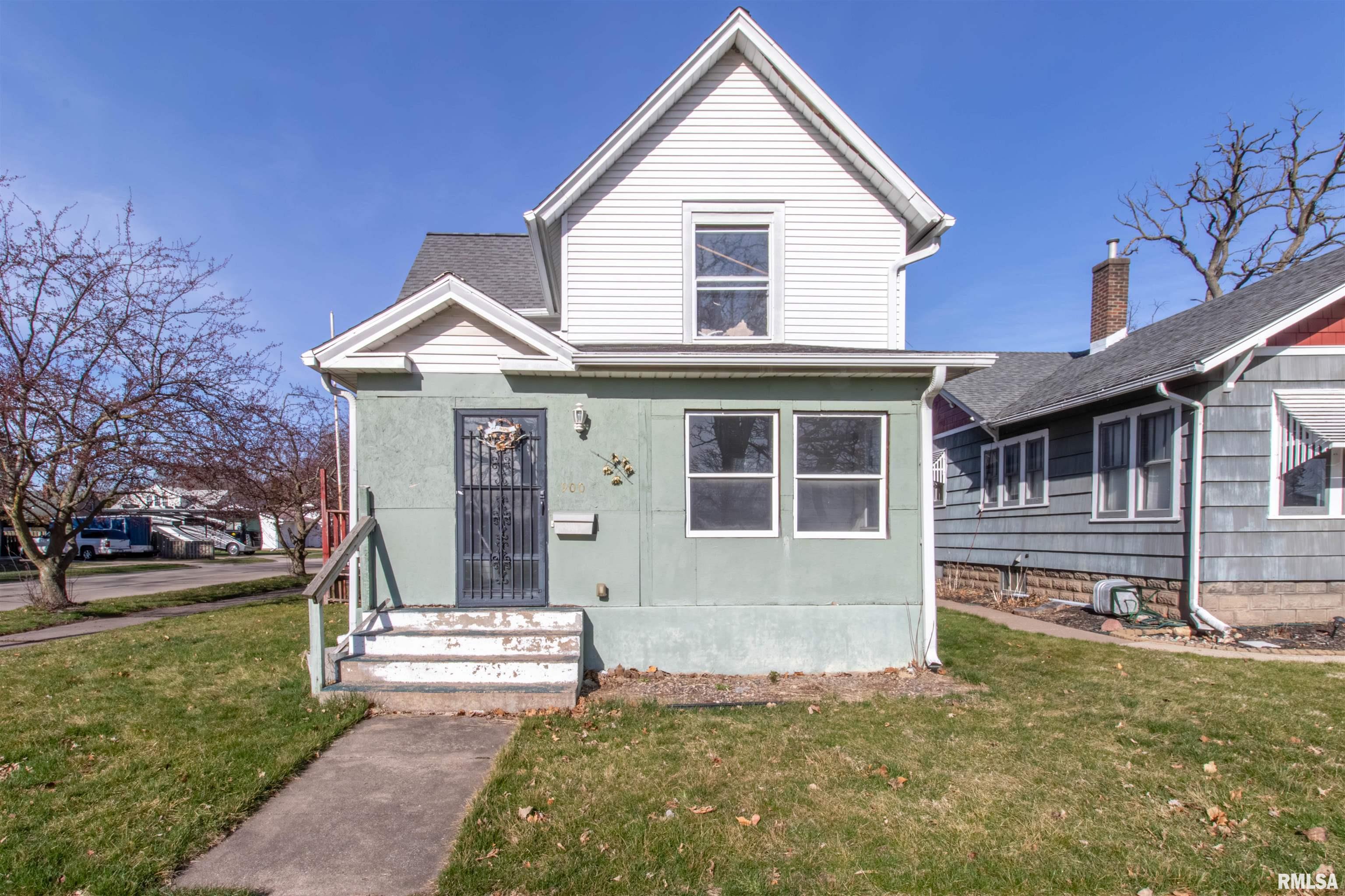 900 North 3rd Street Clinton, IA 52732 - Photo 1 of 18 Gallery Image 1