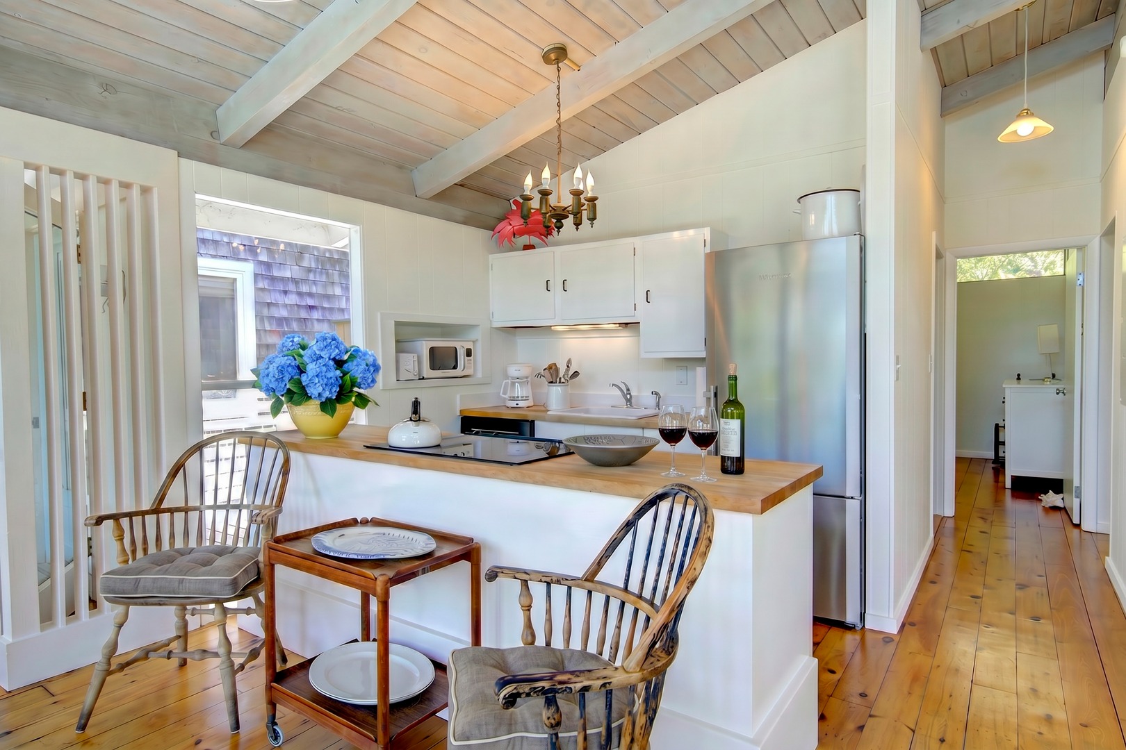 6 Trail End Chilmark, MA 02535 - Photo 11 of 23