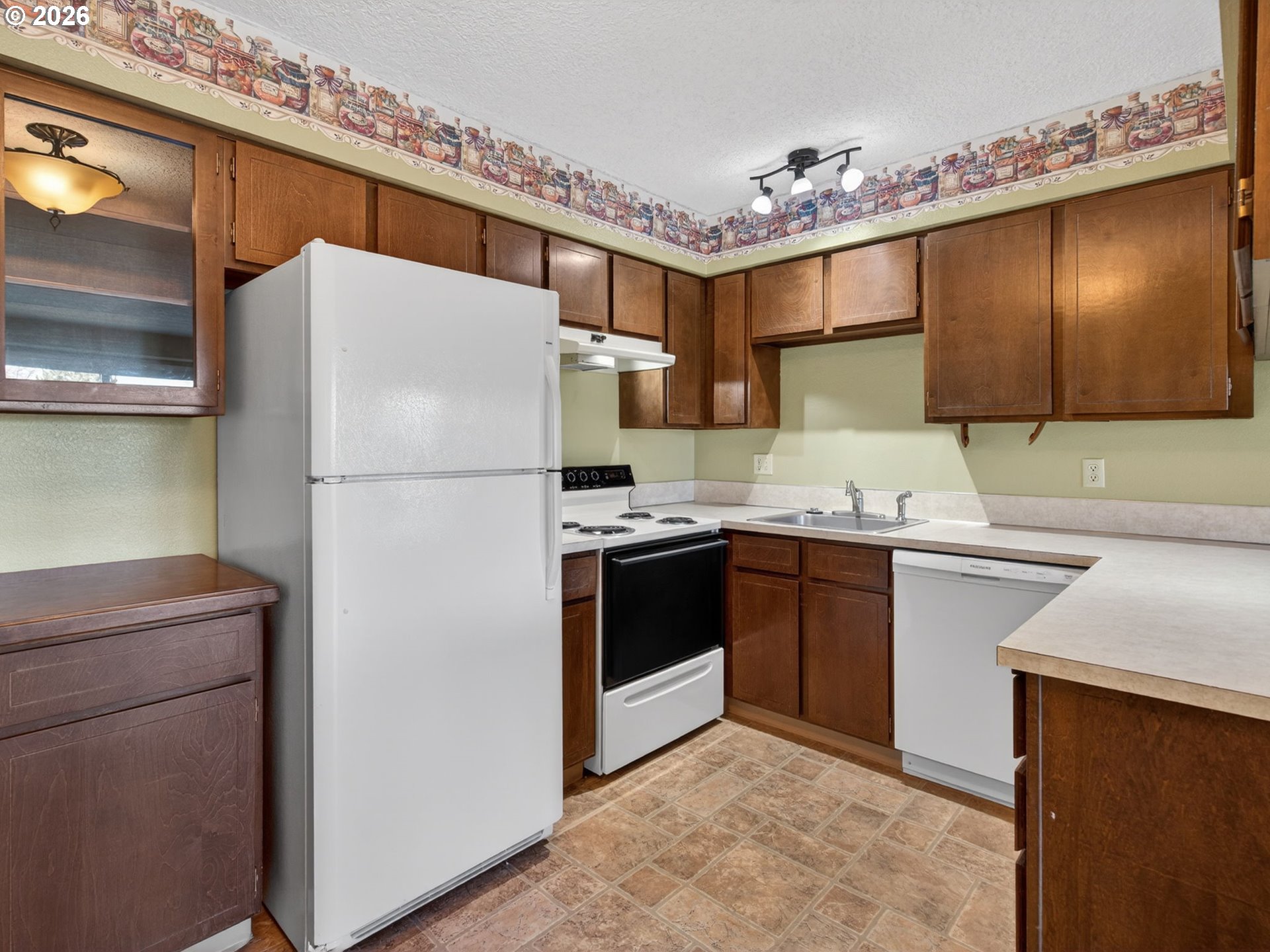 2005 Tibbetts Drive, Unit 313 Longview, WA 98632 - Photo 17 of 48