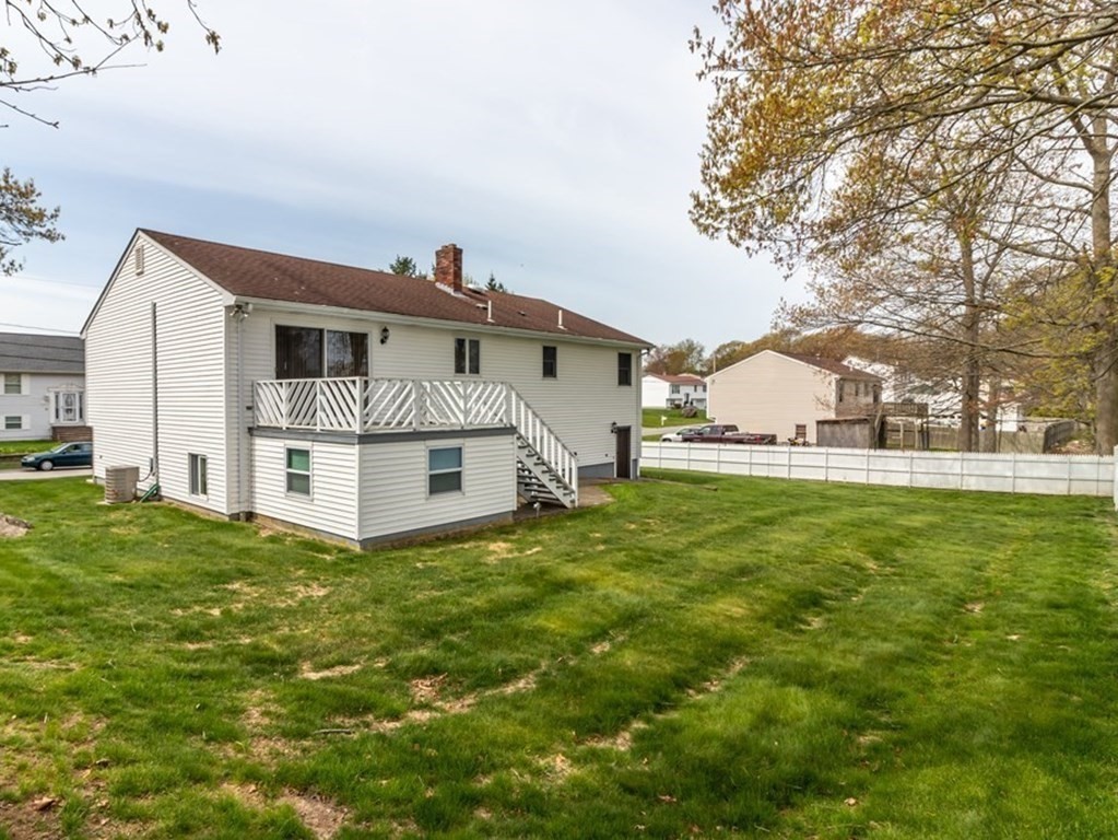 520 Norman Street Fall River, MA 02721 - Photo 6 of 40 Gallery Image 6