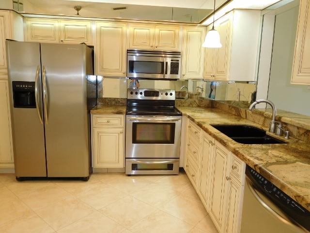 8039 Songbird Terrace, Unit F Boca Raton, FL 33496 - Photo 3 of 42 8039 Songbird Ter