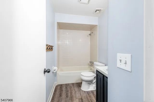 $215,000 | 3 Port Royal Drive, Unit 5, Vernon, NJ 07462