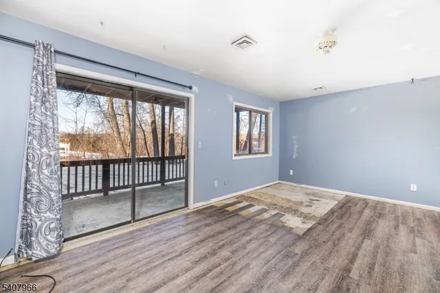 $215,000 | 3 Port Royal Drive, Unit 5, Vernon, NJ 07462