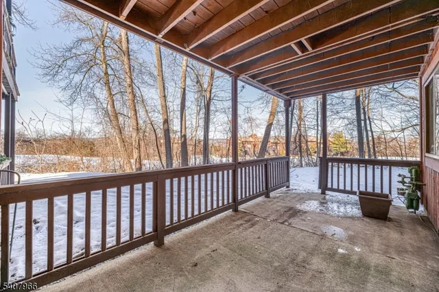 $215,000 | 3 Port Royal Drive, Unit 5, Vernon, NJ 07462