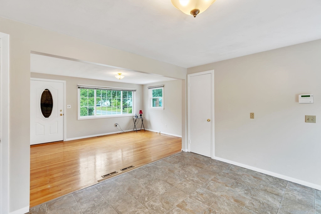139 Prouty Street Springfield, MA 01119 - Photo 7 of 14 an empty room with windows