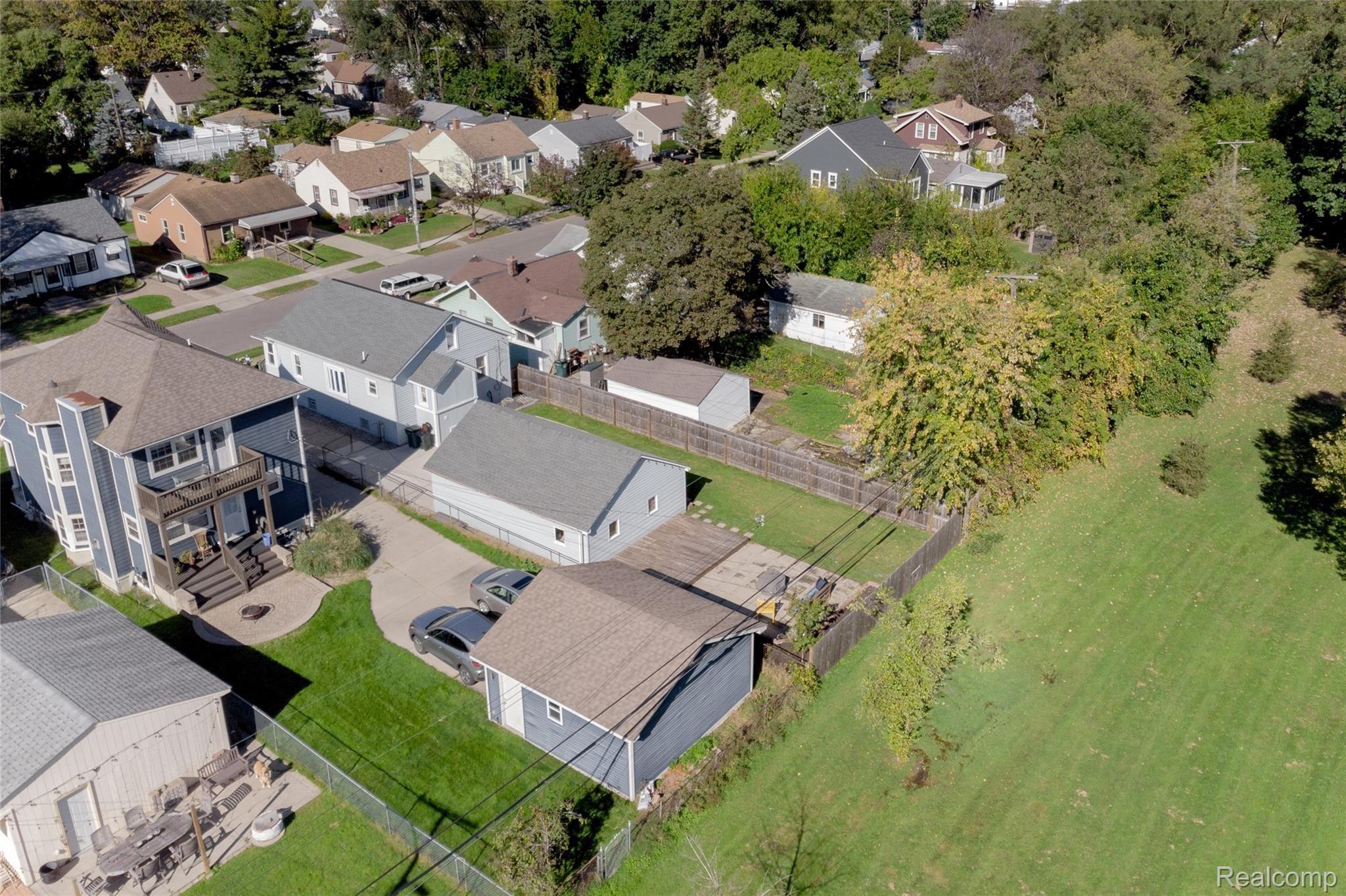 3140 Inman Street Ferndale, MI 48220 - Photo 18 of 51 3140Inman-149.jpg