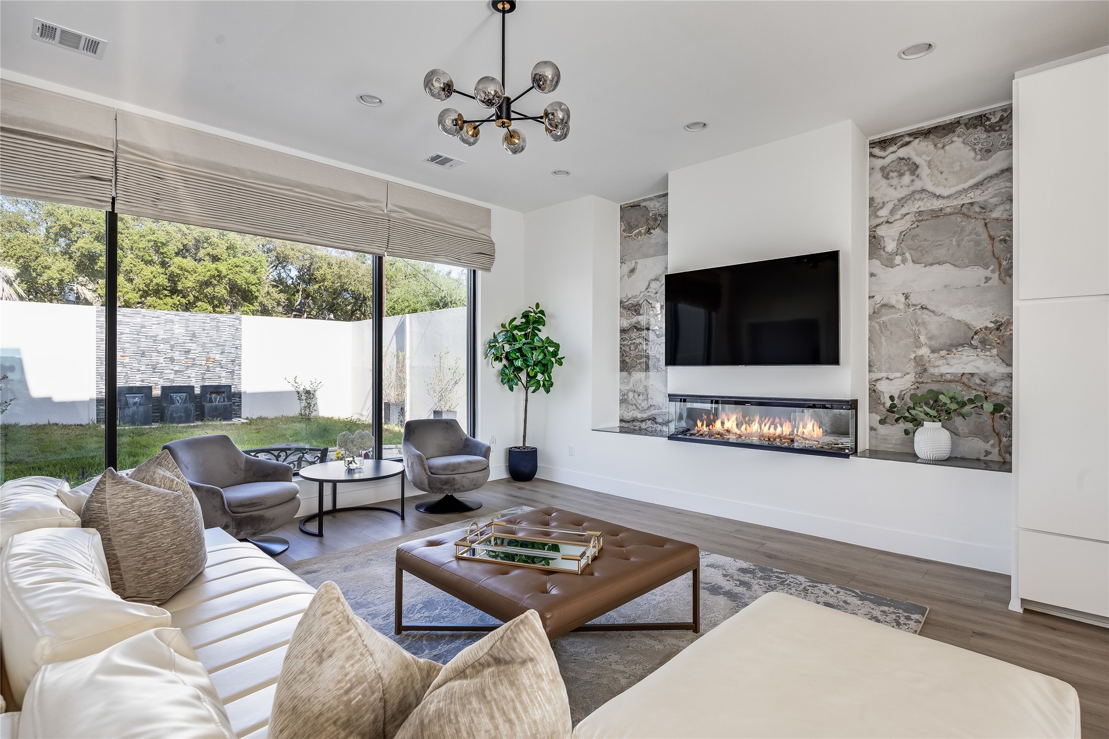 3138 Chisholm Trail Austin, TX 78734 - Photo 4 of 40