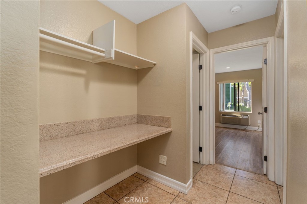 3535 Banbury Drive, Unit 119 Riverside, CA 92505 - Photo 10 of 23 a view of cabinets