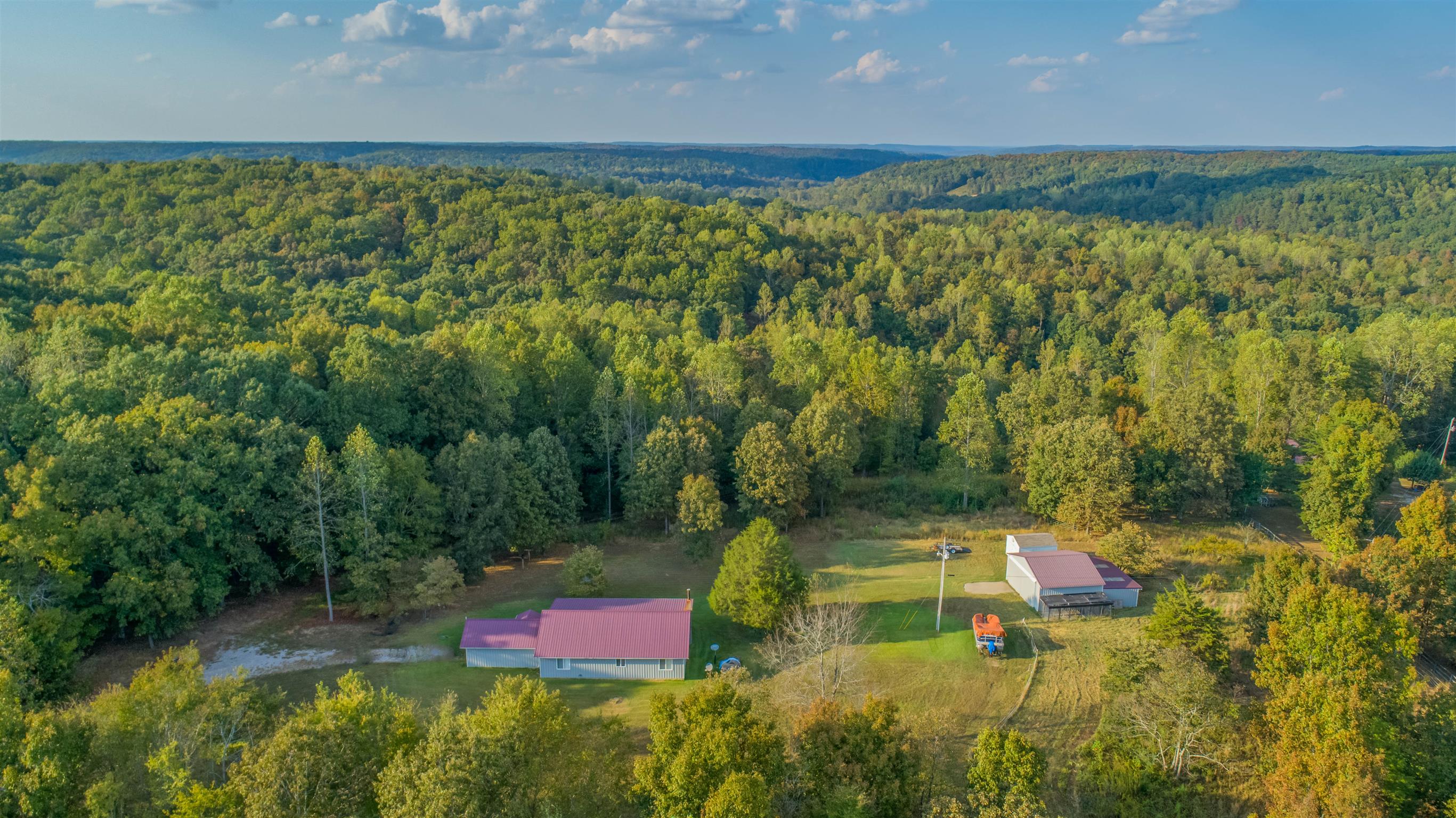 175 Jennie Smith Road Hohenwald, TN 38462 - Photo 5 of 27 Gallery Image 5