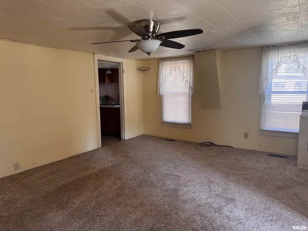 $59,900 | 403 North 3rd Street, Cuba, IL 61427
