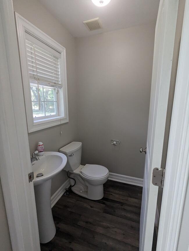 10546 Culver Road Brighton, MI 48114 - Photo 20 of 22 Half bath