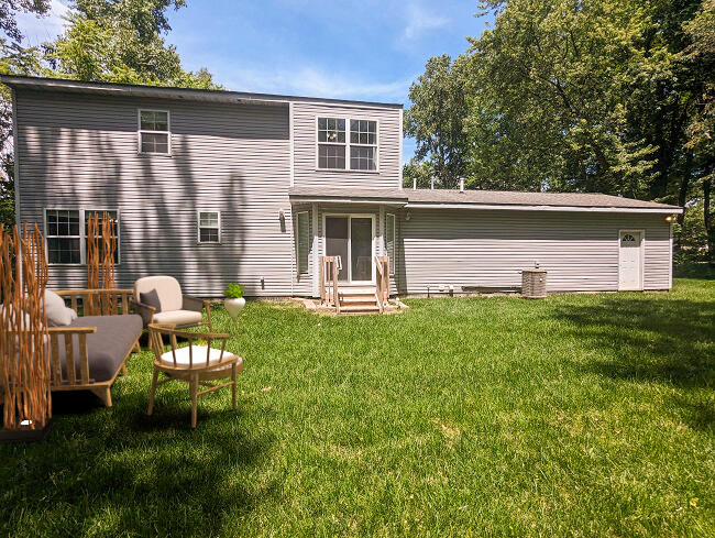 10546 Culver Road Brighton, MI 48114 - Photo 22 of 22 Back view of property