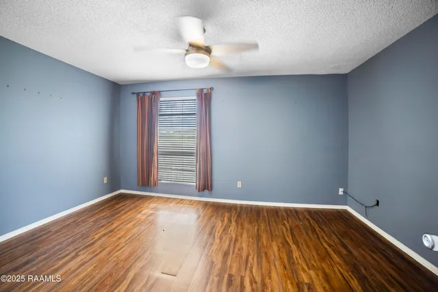 $75,000 | 201 High Meadows Boulevard, Unit 160, Lafayette, LA 70507