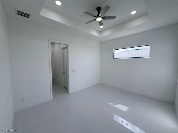 $2,250 | 477 Rayford Street, Lehigh Acres, FL 33974