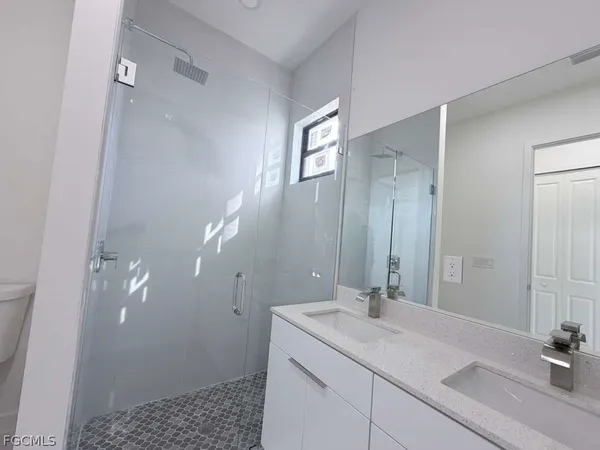 $2,250 | 477 Rayford Street, Lehigh Acres, FL 33974