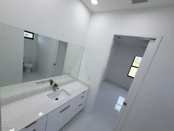 $2,250 | 477 Rayford Street, Lehigh Acres, FL 33974