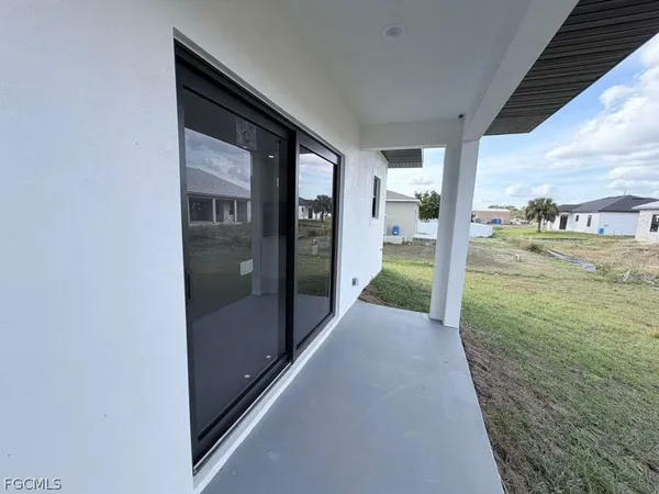 $2,250 | 477 Rayford Street, Lehigh Acres, FL 33974