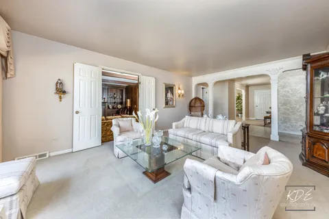 $699,000 | 1127 Thunderbird Lane, Naperville, IL 60563