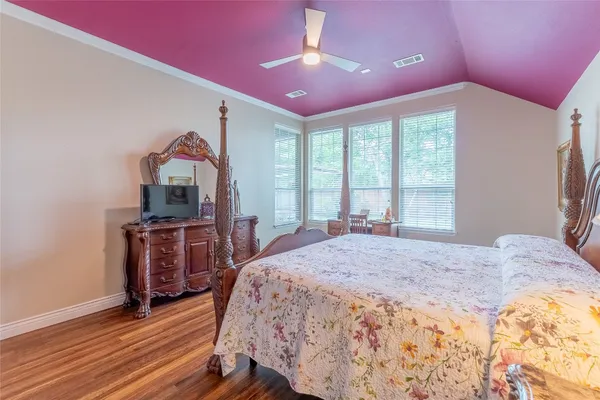 $329,000 | 15234 Scenic Forest Drive, Conroe, TX 77384