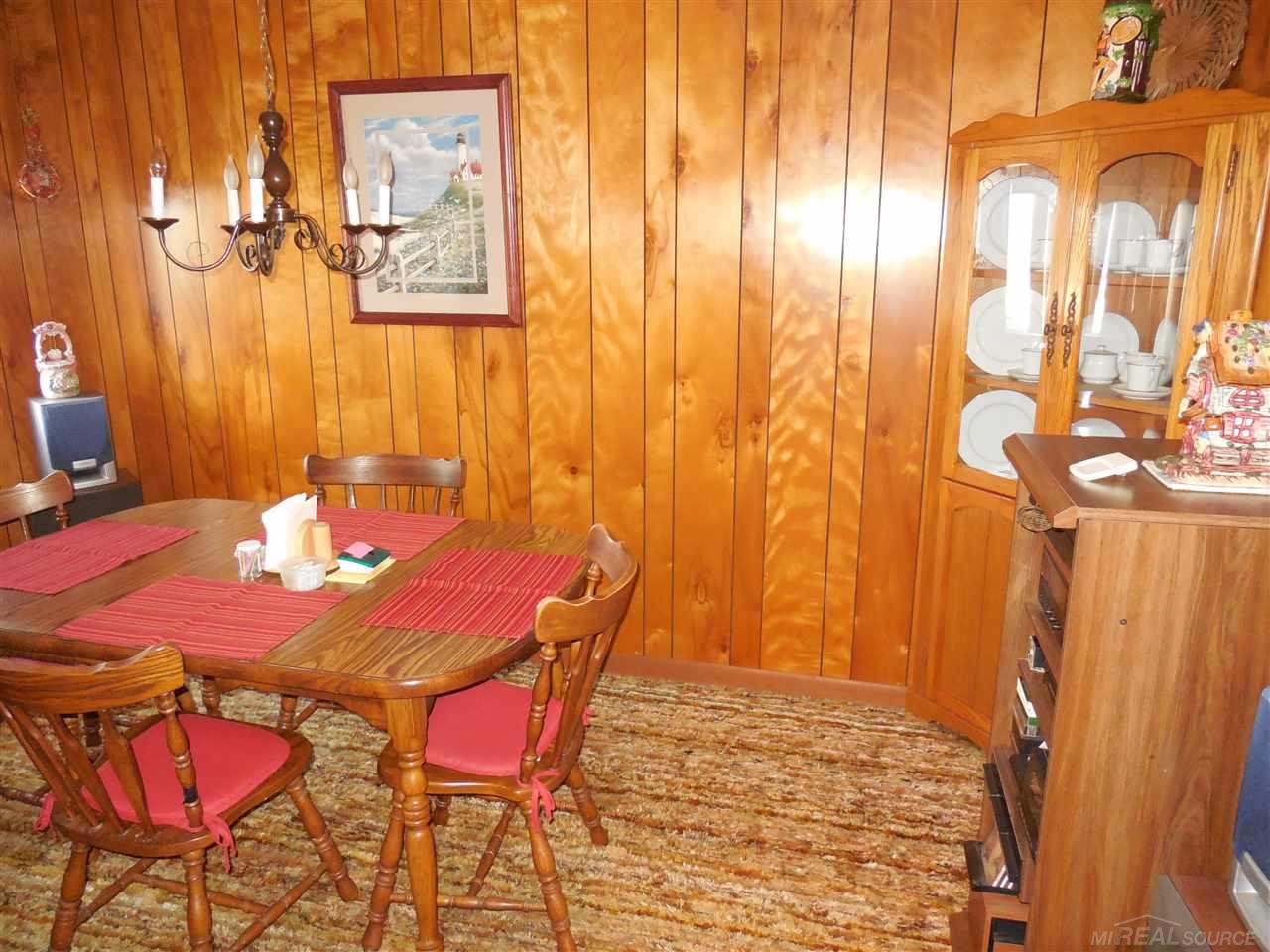 6383 Dyke Road Algonac, MI 48001 - Photo 18 of 27 31254403-17.JPG