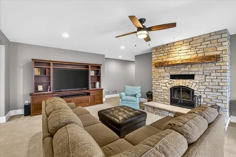 $1,350,000 | 3167 Woodhill Circle, Verona, WI 53593