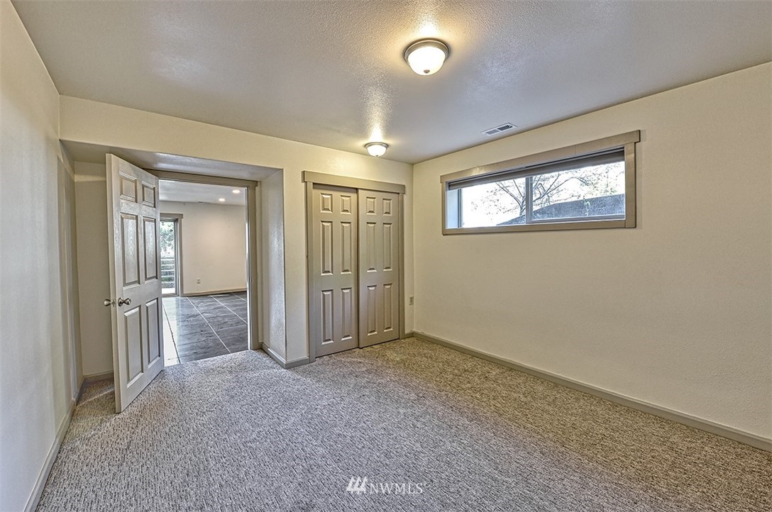 2660 MacKenzie Road Bellingham, WA 98226 - Photo 12 of 30 Gallery Image 12