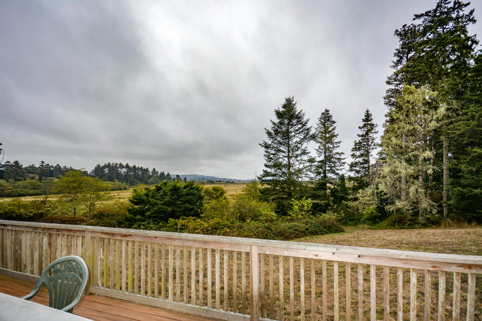 2084 Sunset Eureka, CA 95503 - Photo 38 of 49