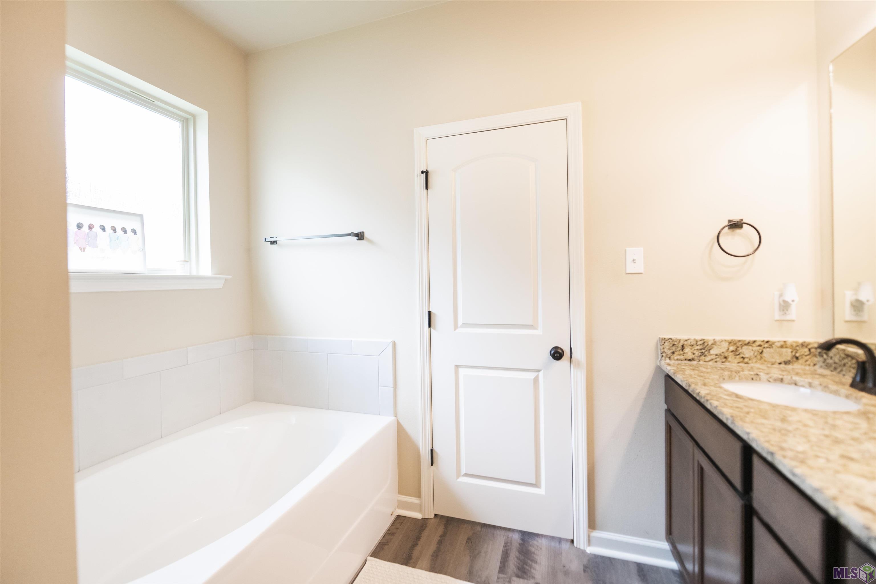 293 Adele Drive Houma, LA 70364 - Photo 7 of 19