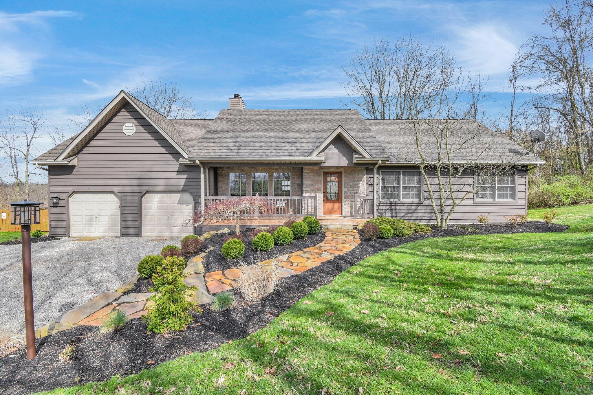 13222 Fairview Road Southeast Newark, OH 43056 - Photo 1 of 43 3-web-or-mls-13222-fairview-rd-se