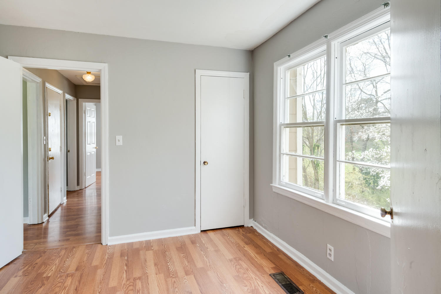 434 Mauldeth Road Chattanooga, TN 37415 - Photo 11 of 18 434_Mauldeth_Rd_16