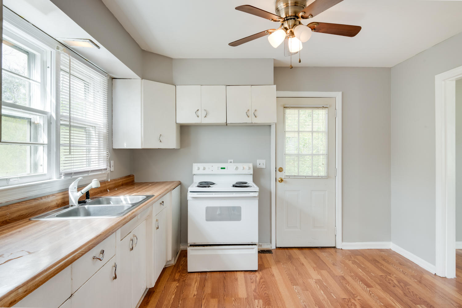 434 Mauldeth Road Chattanooga, TN 37415 - Photo 7 of 18 434_Mauldeth_Rd_21