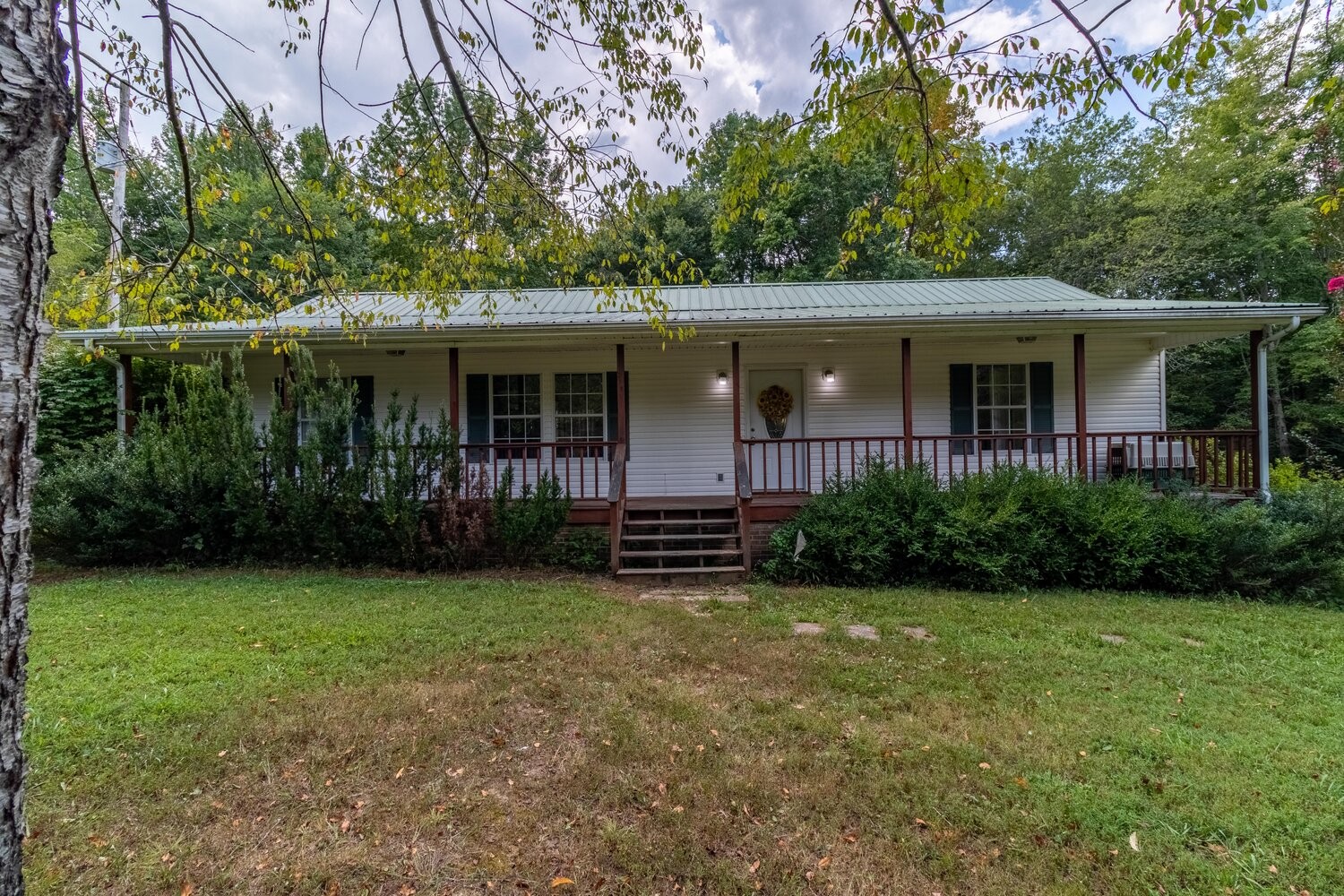 8240 Pinewood Road Nunnelly, TN 37137 - Photo 20 of 24