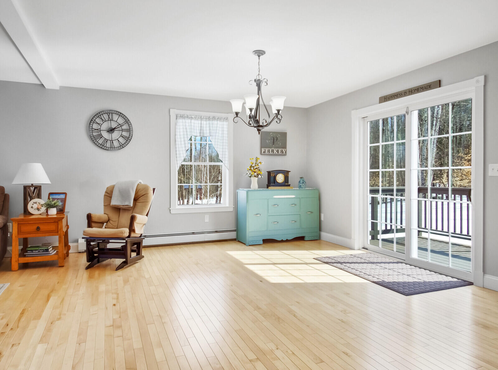 62 Richard Road Sidney, ME 04330 - Photo 13 of 47 Dining area
