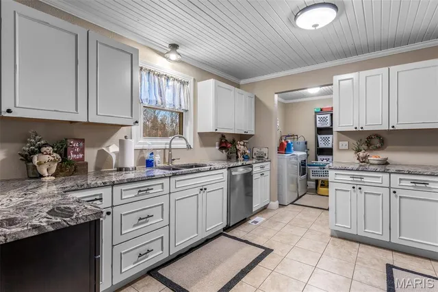 $250,000 | 10108 Grassy Meadow Lane, Potosi, MO 63664