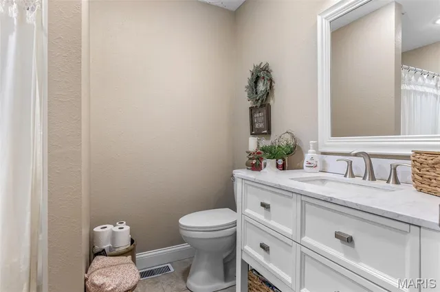 $250,000 | 10108 Grassy Meadow Lane, Potosi, MO 63664